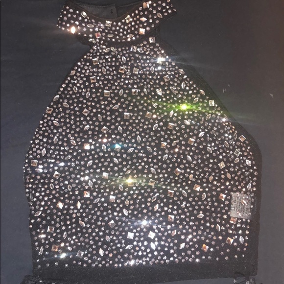 Diamond 2 piece - Picture 2 of 4